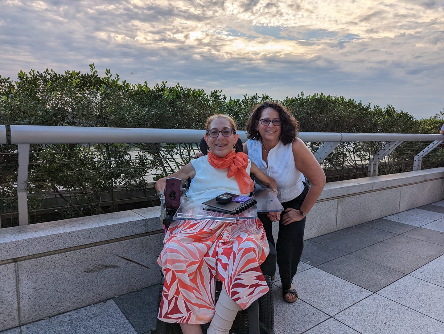 Sheri and her friend at the Kennedy Center to see the Second City, 7-22.