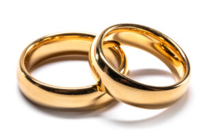 A pair of wedding rings.